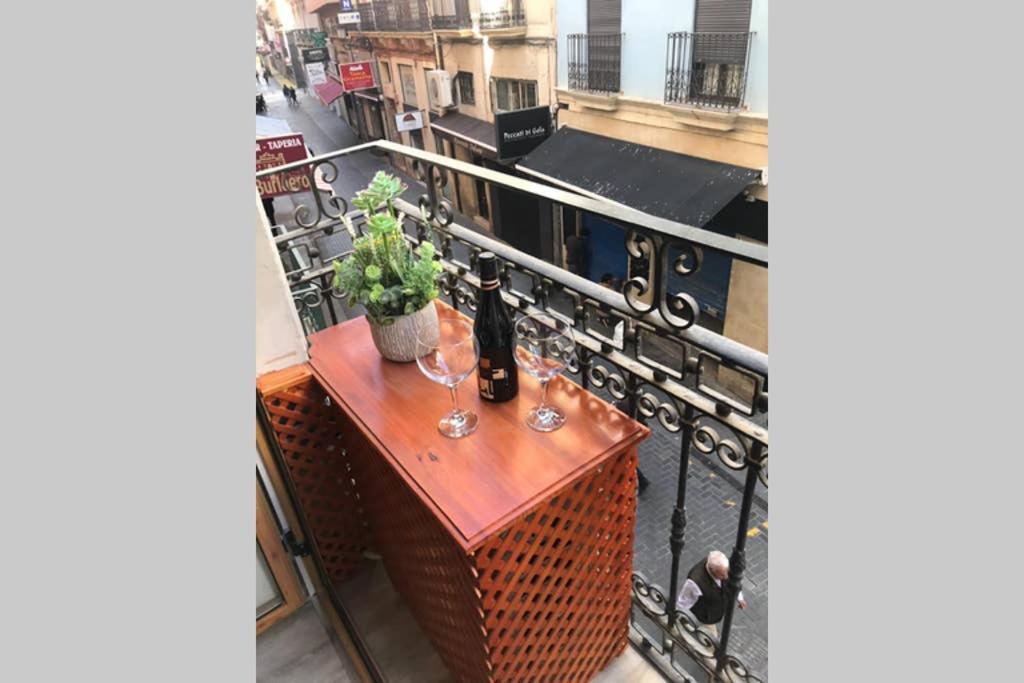 Apartamento De Diseno Centrico A 5 Min De Playa Alicante Exteriör bild